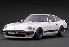 イグニッションモデル1/18LB−WORKSフェアレディZ (S30)カスタム品