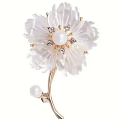 桜　貝殻風　パール　ブローチ　ピンブローチ　JAPAN