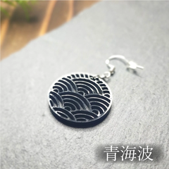 アクセサリー／ピアス・ネックレス