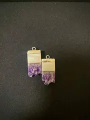 天然石ペンダントトップ　ウルグアイ産アメジスト原石ラフロック（2個セット）