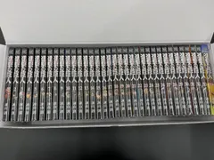 【新品未開封】進撃の巨人　全34巻セット（全巻収納BOX付）