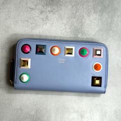 【美品】FENDI フェンディ / レインボースタッズジップアラウンドウォレット 長財布 レザー スタッズ スパイク ライトブルー 8M0299