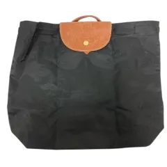 ロンシャン LONGCHAMP リュックサック デイパック  ナイロン レザー 黒 ブラック