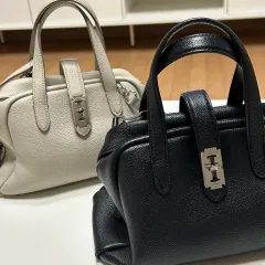 2025年最新】vunque バッグの人気アイテム - メルカリ 