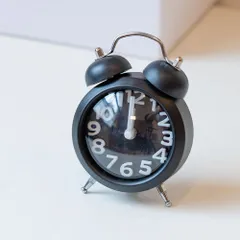 2023年最新】ミニ置時計 アンティークの人気アイテム - メルカリ