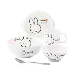 pyrex ミッフィー 計量カップ 3点セット - メルカリ