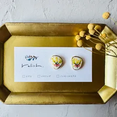 【再販】春の訪れ ミモザ 陶器 金継ぎ ピアス イヤリング ノンホールピアス イエロー 黄色 花束 ブーケ 赤 レッド グリーン 緑 春色 春 ギフト プレゼント 贈り物 誕生日 母の日 バレンタイン