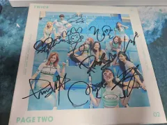 TWICE(トゥワイス) Page Two サイン入り サイン アルバム - メルカリ