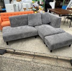 ソファ　オットマン付き　3人掛けソファ　グレー　灰色　【店舗まで引き取り限定価格】【配達の場合ご相談ください】