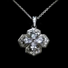 【送料無料】LAYLA シルバー925 レディース　四つ葉　ネックレス