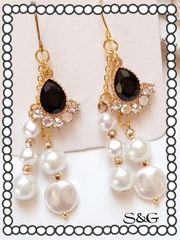 ピアス　BLACKドロップ　ビジュー　モリッとパール　バロック　ガラス　ラウンド