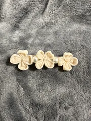 つまみ細工のヘアアクセサリー