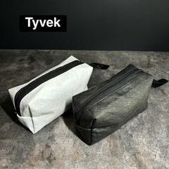 ポーチ　小物入れ　タイベック　軽量　キャンプ　2個セット　ブラック＆ホワイト