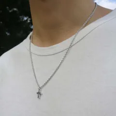流行 シルバー スタッズ クロスネックレス メンズ アクセサリー ブランド
