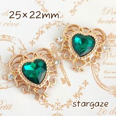 【 2個 】 25×22mm ハートセンターパーツ ストーン ビジュー ディープグリーン×ゴールドフレーム