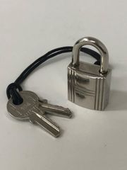 エルメス HERMES カデナ 南京錠 シルバー カギ2本