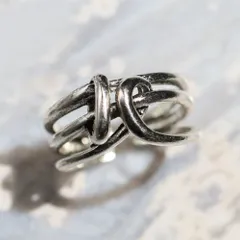 Qroza トリプルライン 指輪 メキシカンリング フリーサイズ シルバーメッキ 925刻印 メンズ ファッション シンプル 重厚 人気 おしゃれ プレゼント ギフト サテン巾着付