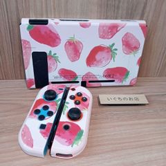 【新品未使用】Switch ハードケース　ピンク　苺　いちご　カバー　かわいい①