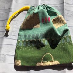 マチ付き グリーン系バッグ柄 巾着袋 コップ入れ