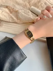 腕時計 レディース クォーツ 1個 ローズゴールド クリスタルガラス スクエアダイヤル 腕時計、ファッション エレガントブレスレット 日常装飾用