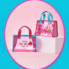 ☆輸入☆バービー barbie ピンク　ビニール　ハンドバッグ