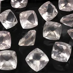 hhkk様ローズクォーツ立体五芒星ファセットカットブリリアントカット