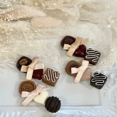 バレンタイン　チョコ　リボン　ヘアクリップ