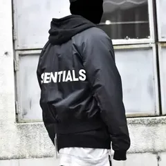 ESSENTIALS ビックシルエット　MA－１ジャケット　ブルゾンのサムネイル