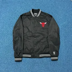 2025年最新】ブルズ スタジャンの人気アイテム - メルカリ