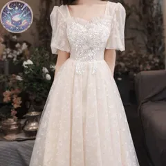 新品 未使用 スパンコールにビジューが美しいパフスリーブイブニングドレス