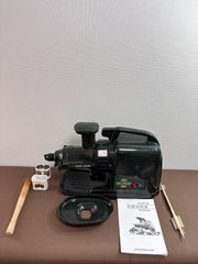 【美品】高波動ジュースマシン　しぼるくん GP-E1503