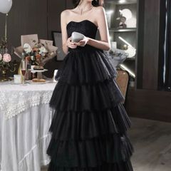 タグなし celon セロン frilly tiered dress - メルカリ