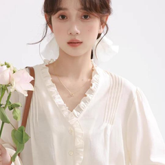 【セール】レディース服《Jemiremi》フリルネックカラーシャツ　韓国ファッション　おしゃれ　トレンド　シンプル　大人　かわいい
