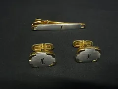 YVESSAINTLAURENT イヴサンローラン カフスボタン ネクタイピン アクセサリー 2点セット 紳士 ビジネス メンズ ゴールド系 DI8996
