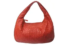 BOTTEGA VENETA ボッテガヴェネタ イントレチャート ホーボー ワンショルダーバッグ 115653 レザー レッド 美品 中古 4b000470