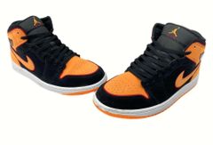 ナイキ NIKE 23年製 AIR JORDAN 1 MID SE エア ジョーダン ミッド AJ1 ジャンプマン スニーカー 黒 FJ4923-008 メンズ靴 スニーカー オレンジ 26.5cm 104-shoes259