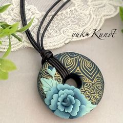 青薔薇ネックレス  (丸)