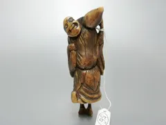 根付　栗　鹿角　ストラップ　蝦夷鹿角　ぶらり 彫刻　　和小物　　着物　煙草入れ 根付 栗 鹿角 ストラップ 蝦夷鹿角 ぶらり 彫刻 和小物 着物