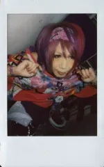 【中古】生写真(男性) UNiTE.(ユナイト)/LiN/上半身・衣装ピンク黒青・両手上げ・前かがみ・目線右/生チェキ