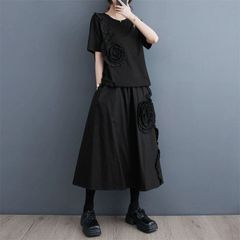 ブラック 3Dフラワー Tシャツ＆ミディスカートセット