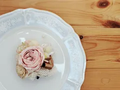☆プリザーブドフラワー コサージュ☆イングリッシュローズ　くすみピンク