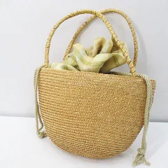 フォクシー【FOXEY BOUTIQUE】幻のクォーターバスケット☆