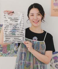ScoLar（スカラー）ラビル・ネコ・スカラー刺繍 クリアポーチ付Tシャツ　オフホワイト、チャコールグレー、ブラック　151684
