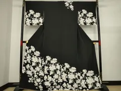 平和屋着物●訪問着　枝花文　黒地　銀彩　銀通し地　正絹　逸品　AAAZ4868ck