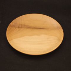 ①朴の木　木の皿　直径17.7センチ