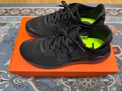 nikeフリーラン2018 942836-001 Amazon | [ナイキ] フリー ラン フライニット 2018 27.5