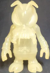 secretbase 4周年記念 スカルビー　非売品　シークレットベース secretbase 4周年記念 スカルビー 非売品 シークレットベース