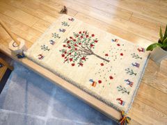 ペルシャ ギャッベ　玄関マット　ラグ　87x55cm　ベージュ　ザクロの木　RJ14587