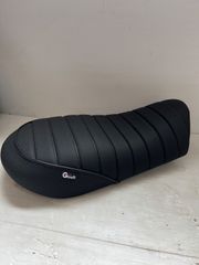 モンキー125 JB03-JB02  シート　Gcraft  Gクラフト　タックロールシート