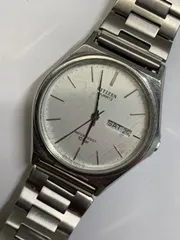 R7-1893 中古品　シチズン　6800